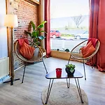 Maison De En Bord De Seine A Дом отдыха