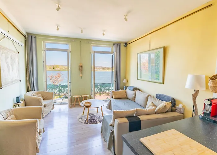 Maison De En Bord De Seine A * La Bouille